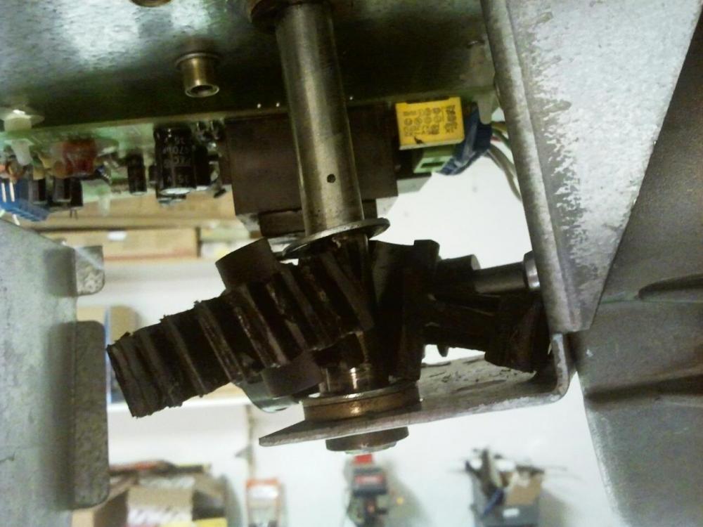 coromaster.thumb.jpg.f17147c2921faf25f7fee520080c2e99.jpg