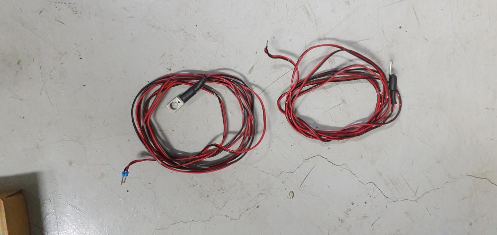 2 x Venus GX or Victron Quattro Temp Sensors .jpg