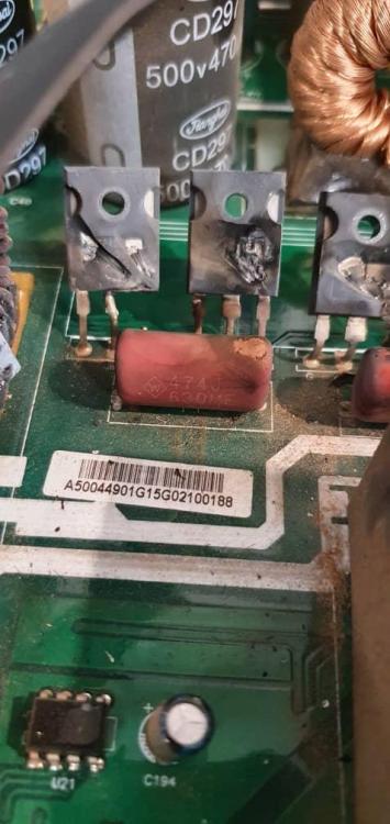Burnt IRGP4750D IGBTs.jpeg