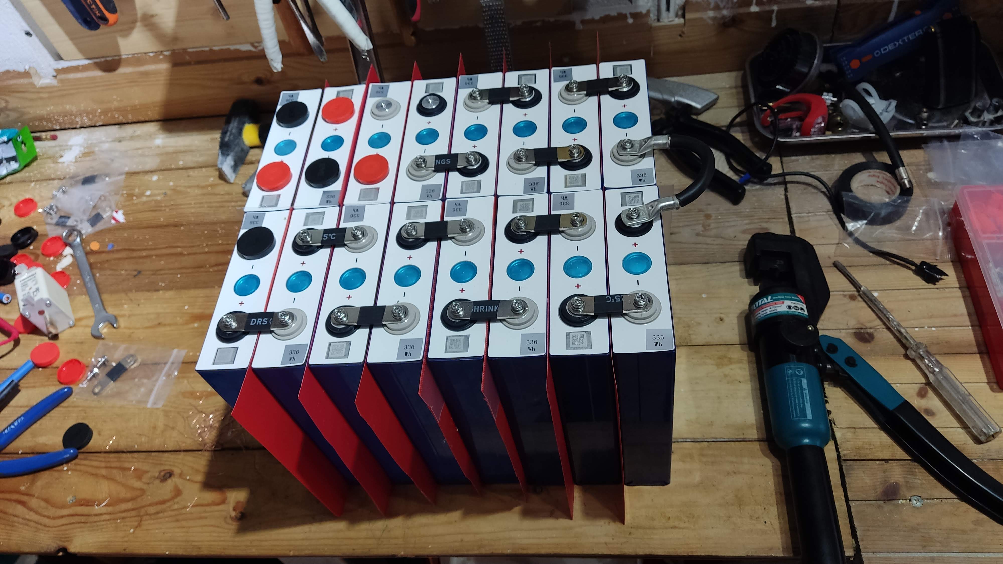 Axpert MKS IV not working batteryless beeping (resolved) Inverters