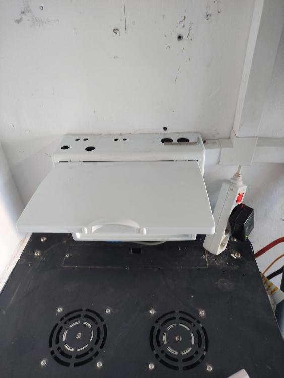 Breaker box.jpg
