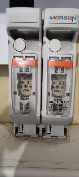 Battery Breakers.jpg