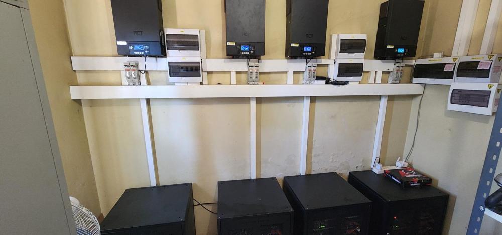Inverters & Batteries.jpg