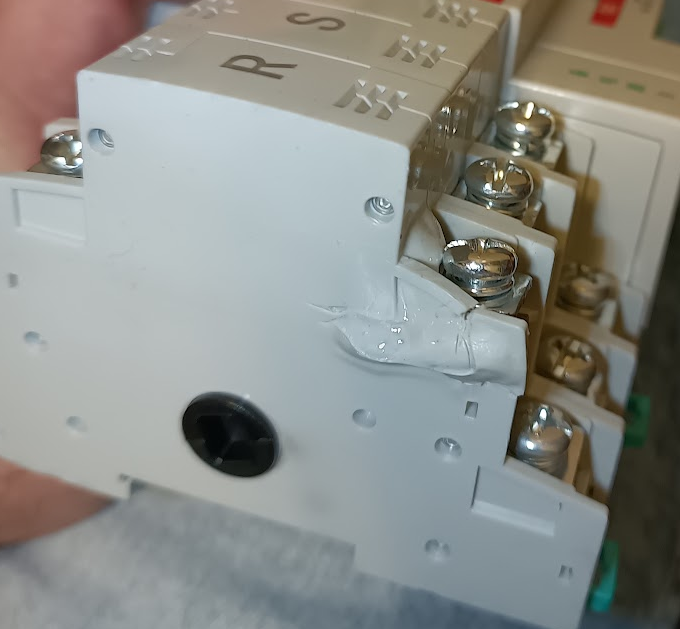 image.png.16ada054737038db117c00d035757837.png